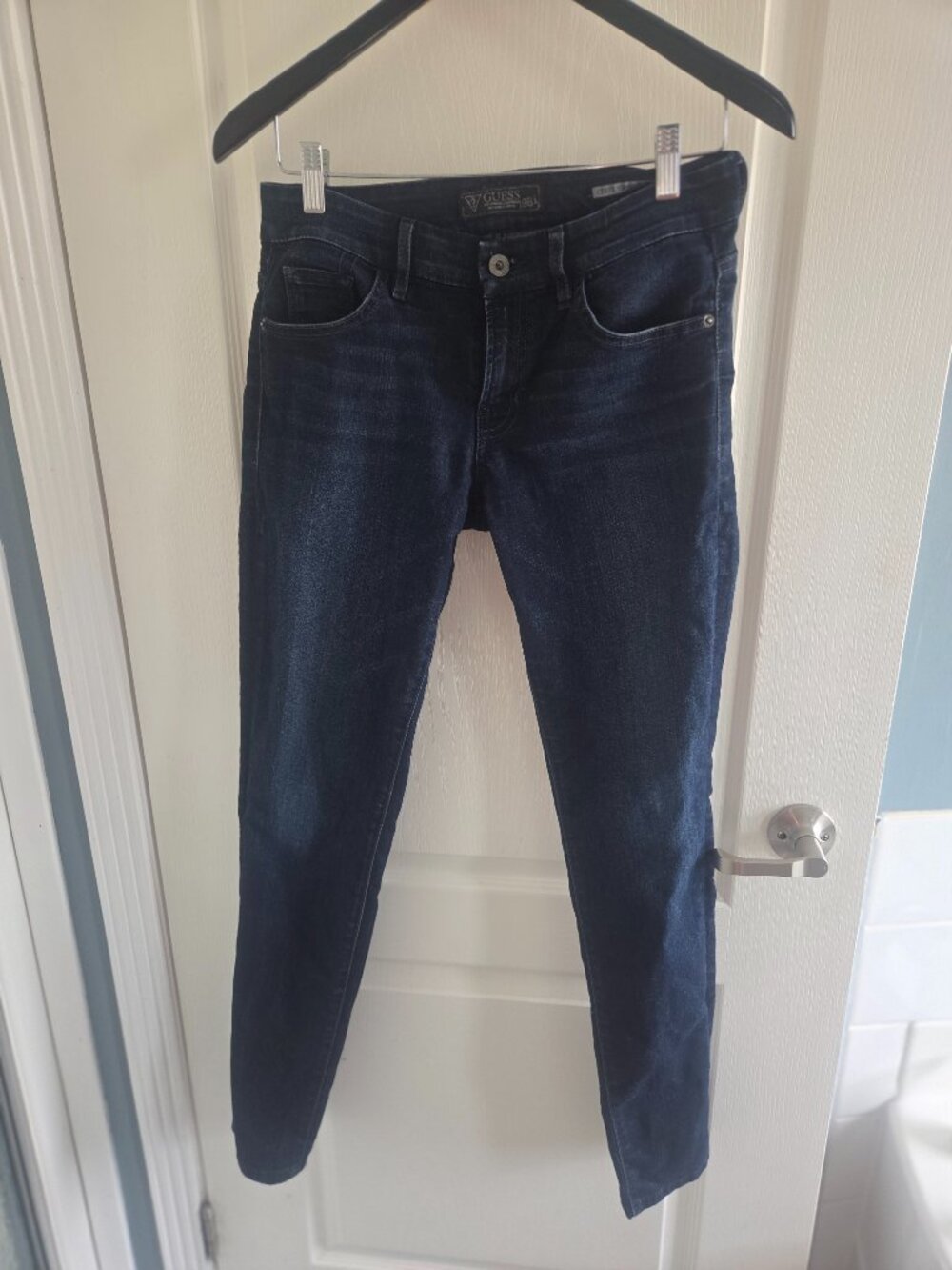 Guess Sophie Curvy skinny jeans size 28